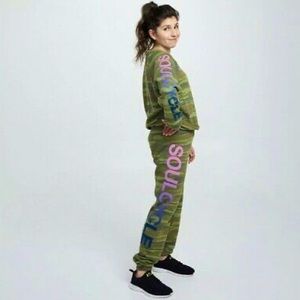 AVIATOR NATION X SOULCYCLE SET